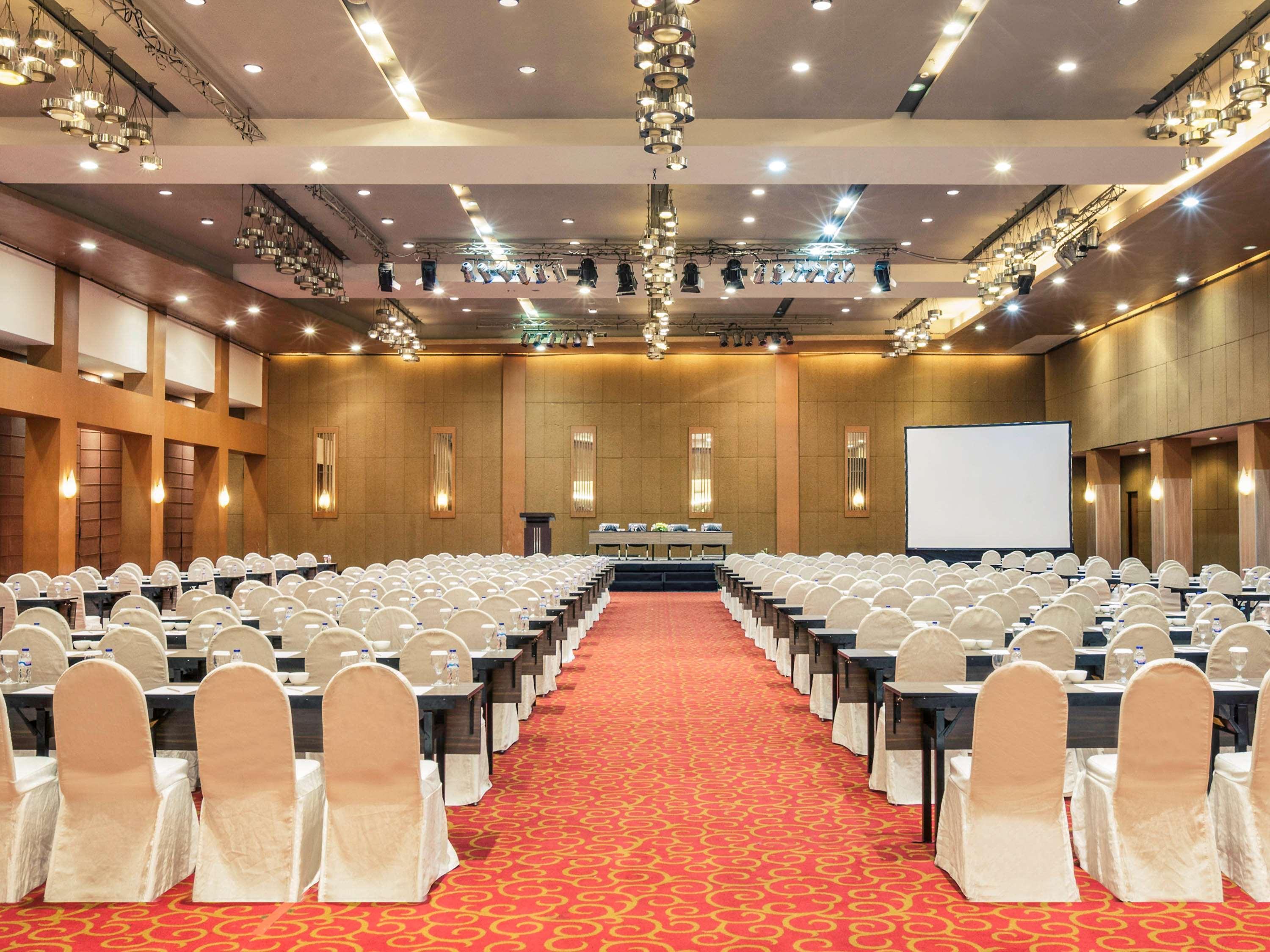 Mercure סוראבאיה מראה חיצוני תמונה