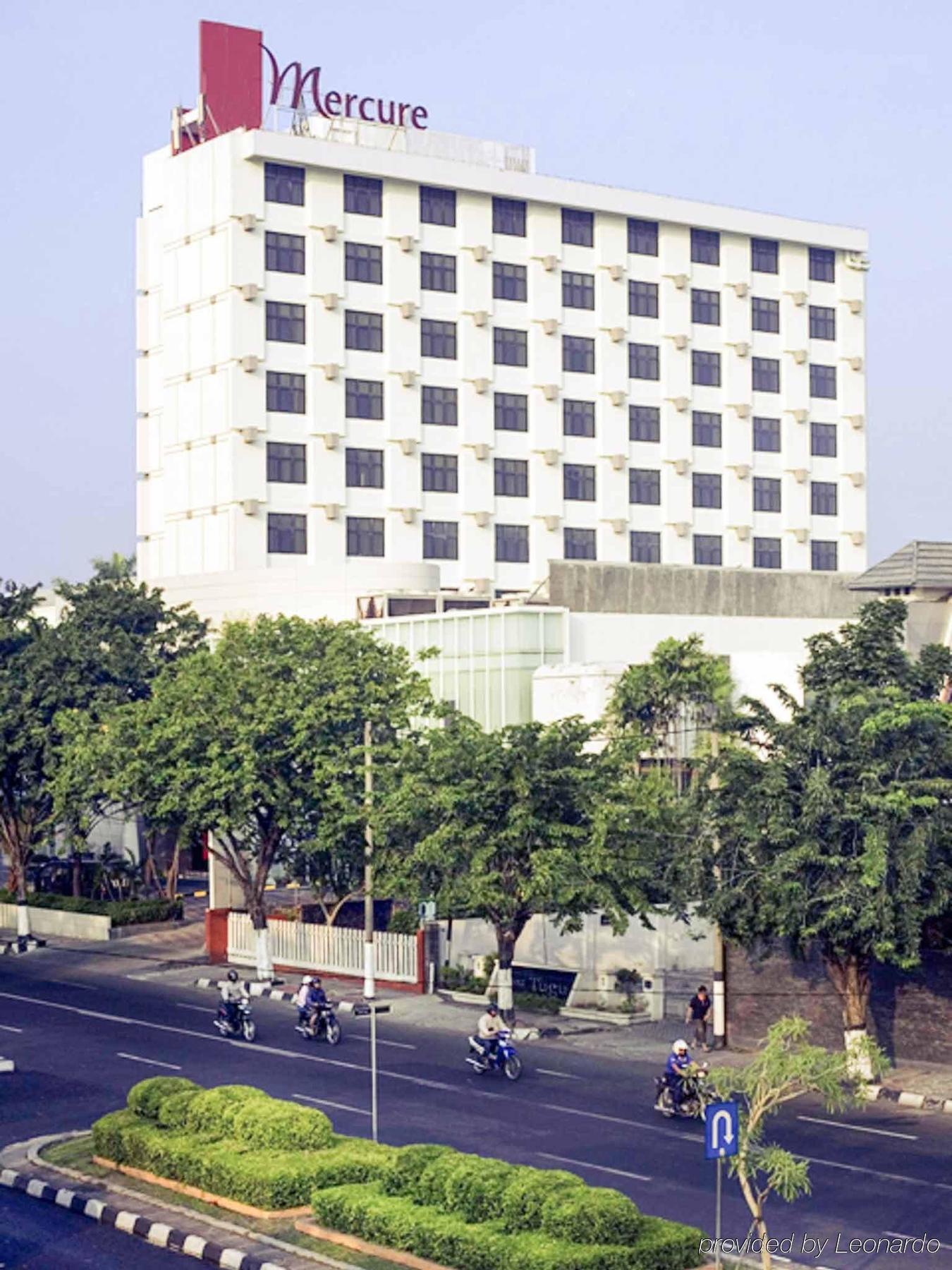 Mercure סוראבאיה מראה חיצוני תמונה
