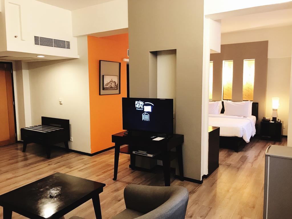 Mercure סוראבאיה מראה חיצוני תמונה