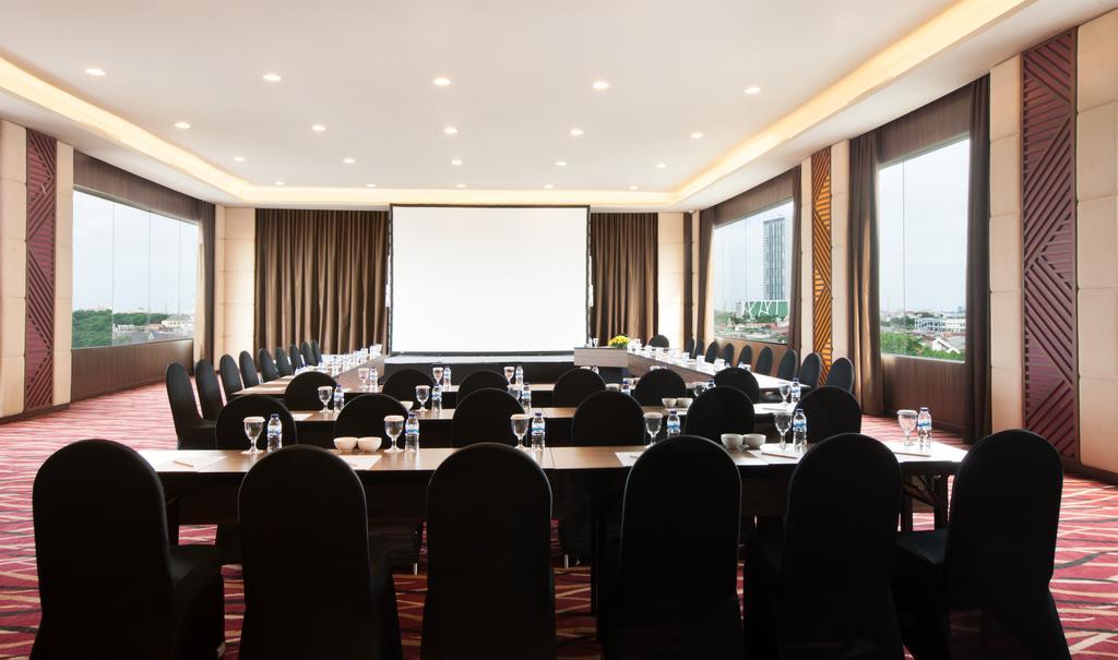 Mercure סוראבאיה מראה חיצוני תמונה