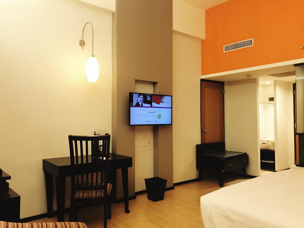 Mercure סוראבאיה מראה חיצוני תמונה